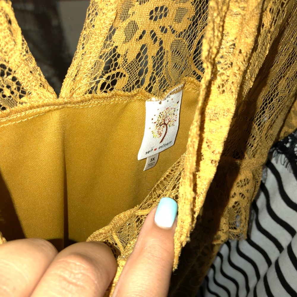 Lace Top - Picture 2 of 2